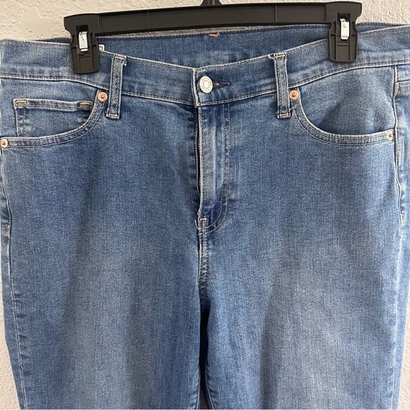 Gap Baby Boot Mid Rise Jeans 32 14R Light Wash Bootcut - Picture 5 of 8